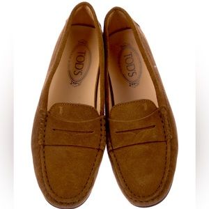 EUC Tod’s Suede Driving Loafers Size 8.5!!